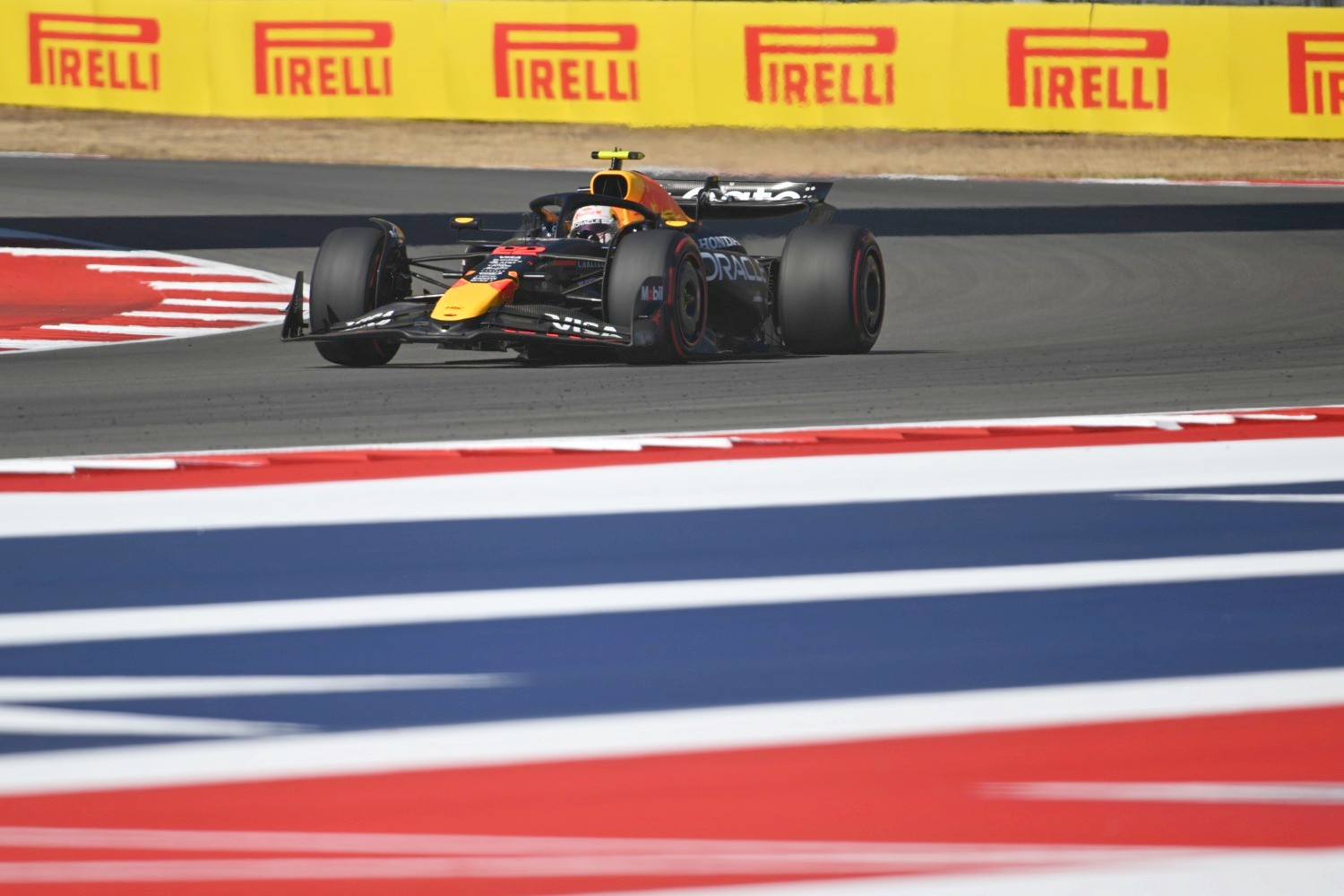 Yuki Tsunoda of Japan driving the (22) Oracle Red Bull Racing RB21 on track during the F1 Grand Prix of United States at Circuit of The Americas on October 19, 2025 in Austin, Texas. (Photo by Simon Galloway/LAT Images for Pirelli)