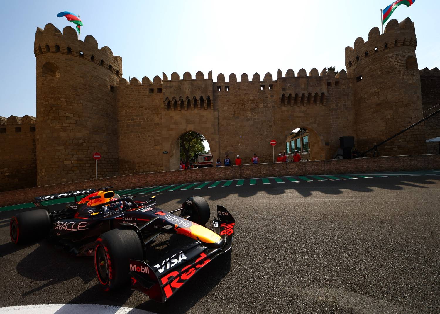 Max Verstappen of the Netherlands driving the (1) Oracle Red Bull Racing RB21 on track during practice ahead of the F1 Grand Prix of Azerbaijan at Baku City Circuit on September 19, 2025 in Baku, Azerbaijan. (Photo by Joe Portlock/Getty Images for Pirelli)