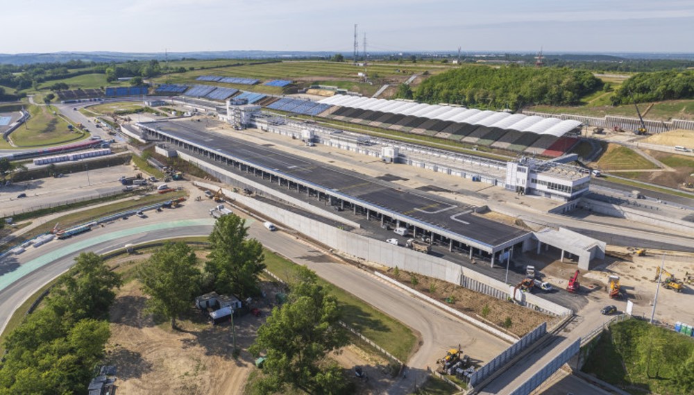 Hungaroring new grandstands and pit building