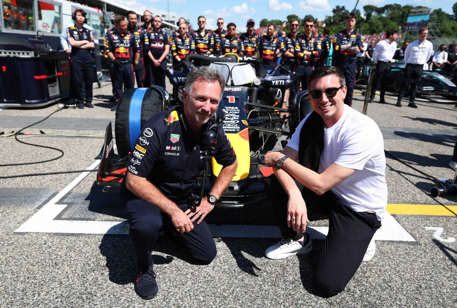 Christian Horner, Team Principal of Oracle Red Bull Racing and Mark Mateschitz on the grid prior to the F1 Grand Prix of Emilia-Romagna at Autodromo Internazionale Enzo e Dino Ferrari on May 18, 2025 in Imola, Italy. (Photo by Mark Thompson/Getty Images) // Getty Images / Red Bull Content Pool //