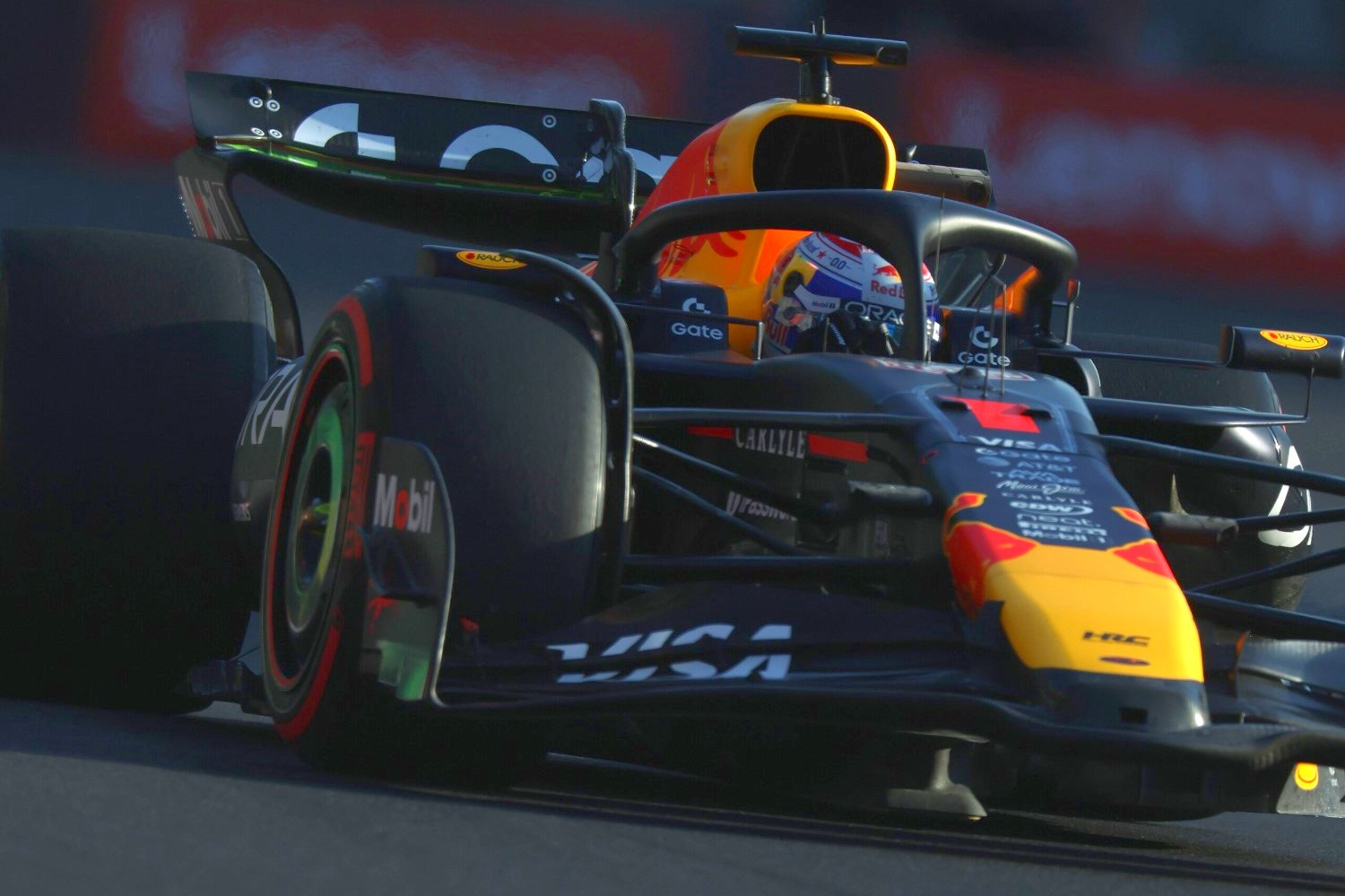 Max Verstappen of the Netherlands driving the (1) Oracle Red Bull Racing RB21 on track during practice ahead of the F1 Grand Prix of Mexico at Autodromo Hermanos Rodriguez on October 24, 2025 in Mexico City, Mexico. (Photo by Steven Tee/LAT Images) // Getty Images / Red Bull Content Pool //