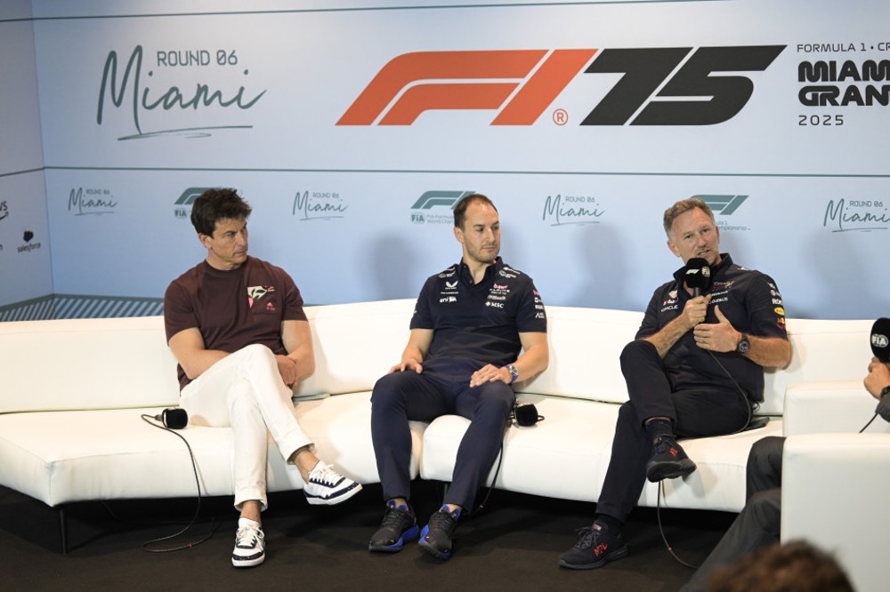 2025 GP of Miami Friday Press Conference: TEAM REPRESENTATIVES Toto WOLFF (Mercedes), Oliver OAKES (Alpine), Christian HORNER (Red Bull Racing) 