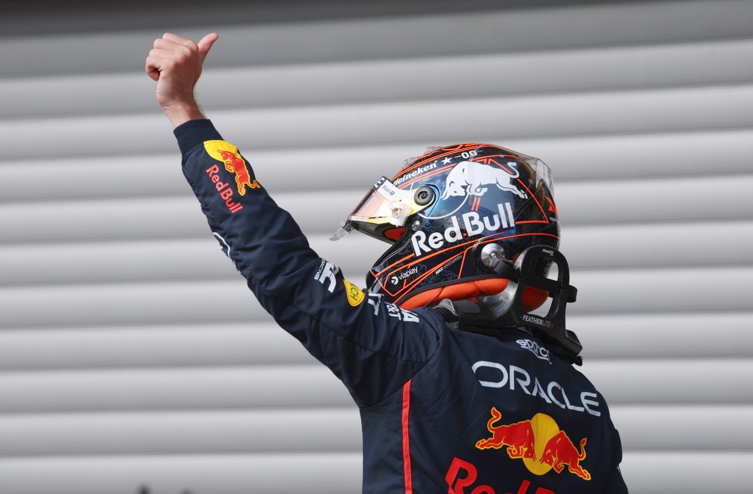 Sprint 2nd qualifier Max Verstappen of the Netherlands and Oracle Red Bull Racing gives a thumbs up in parc ferme during Sprint qualifying ahead of the F1 Grand Prix of Belgium at Circuit de Spa-Francorchamps on July 25, 2025 in Spa, Belgium. (Photo by Mark Thompson/Getty Images) // Getty Images / Red Bull Content Pool //