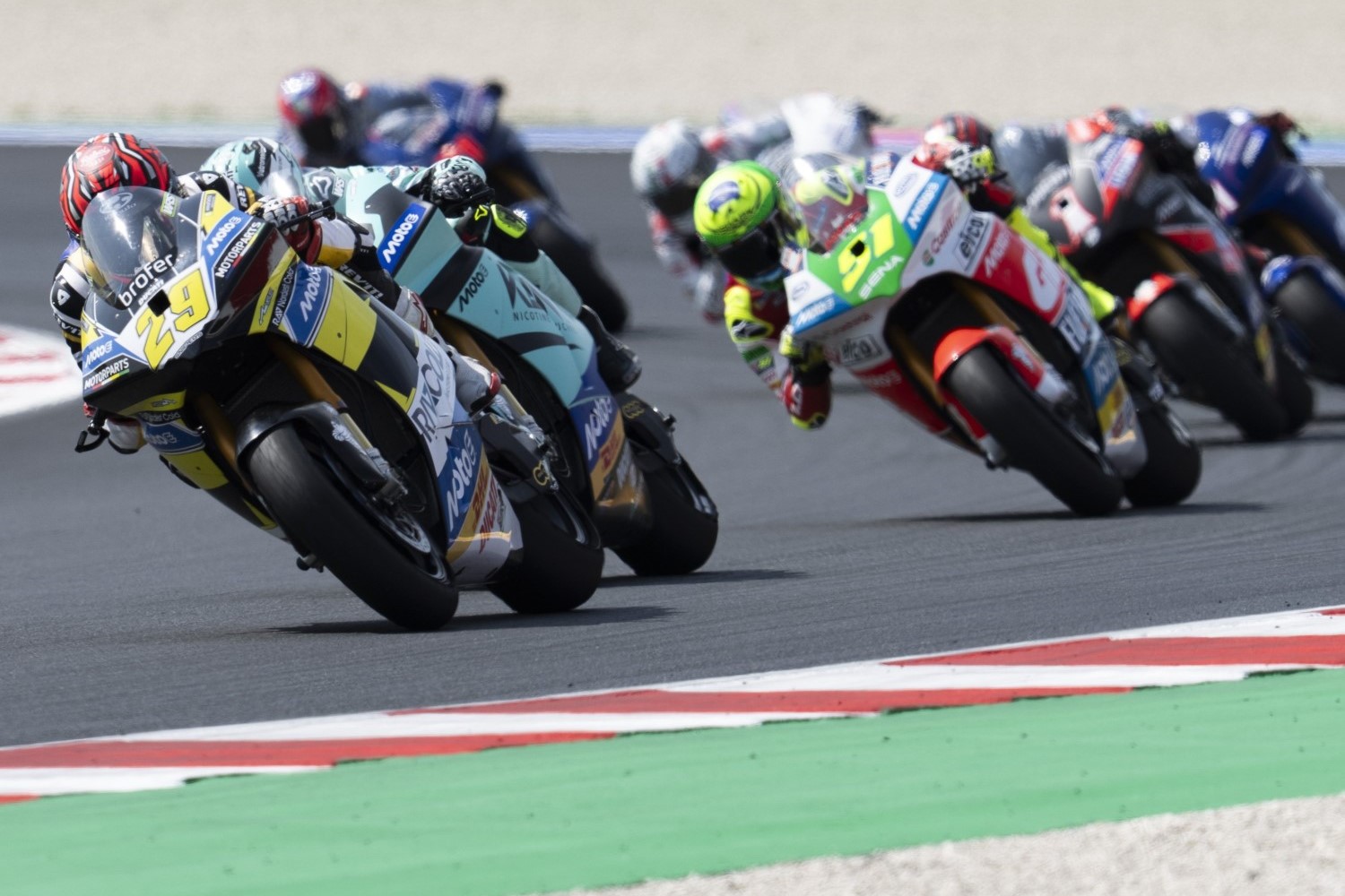 MotoE action