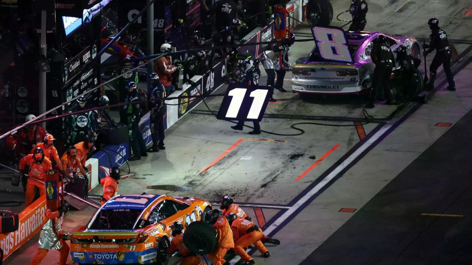 Denny Hamlin Bristol Pitstop. Image via X