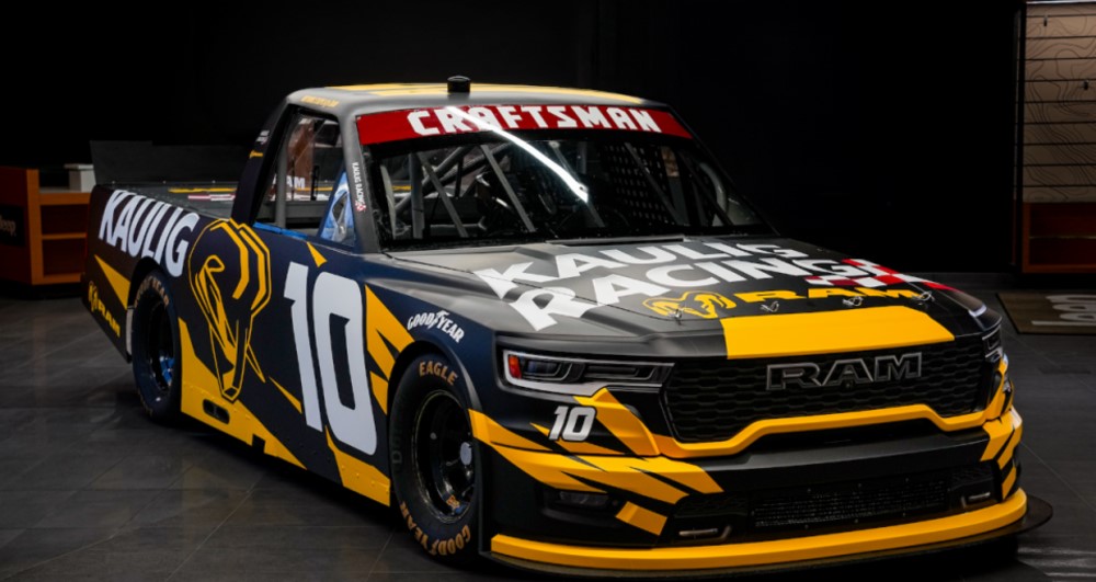 Kaulig Racing will pilot up to 5 RAM trucks in 2026. Image from Kaulig Racing