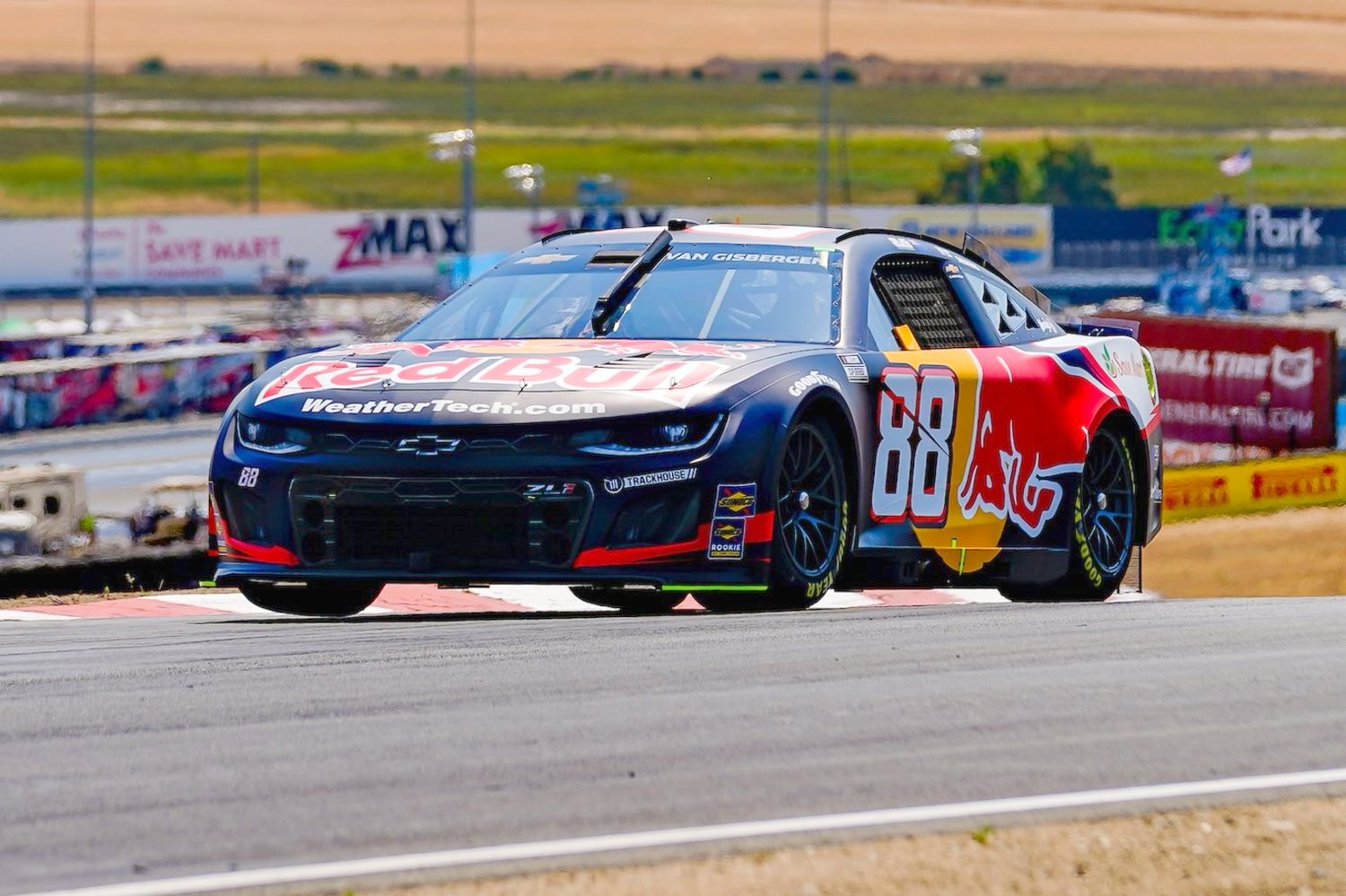 Shane Van Gisbergen wins Sonoma Cup pole