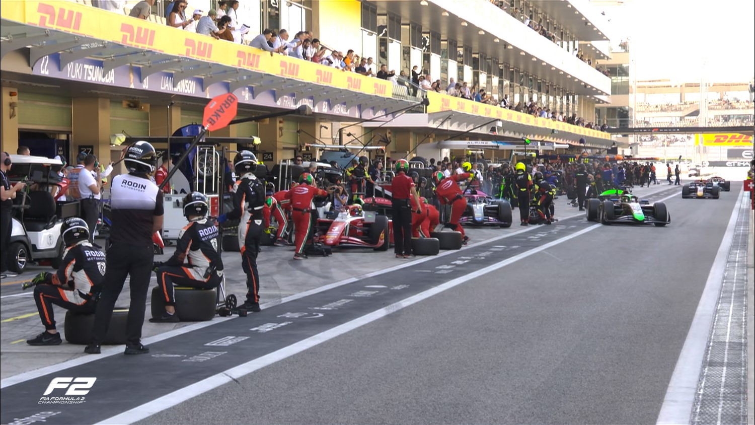 Abu Dhabi Post Season F2 Test pit action. Image supplied by the FIA Formula 2