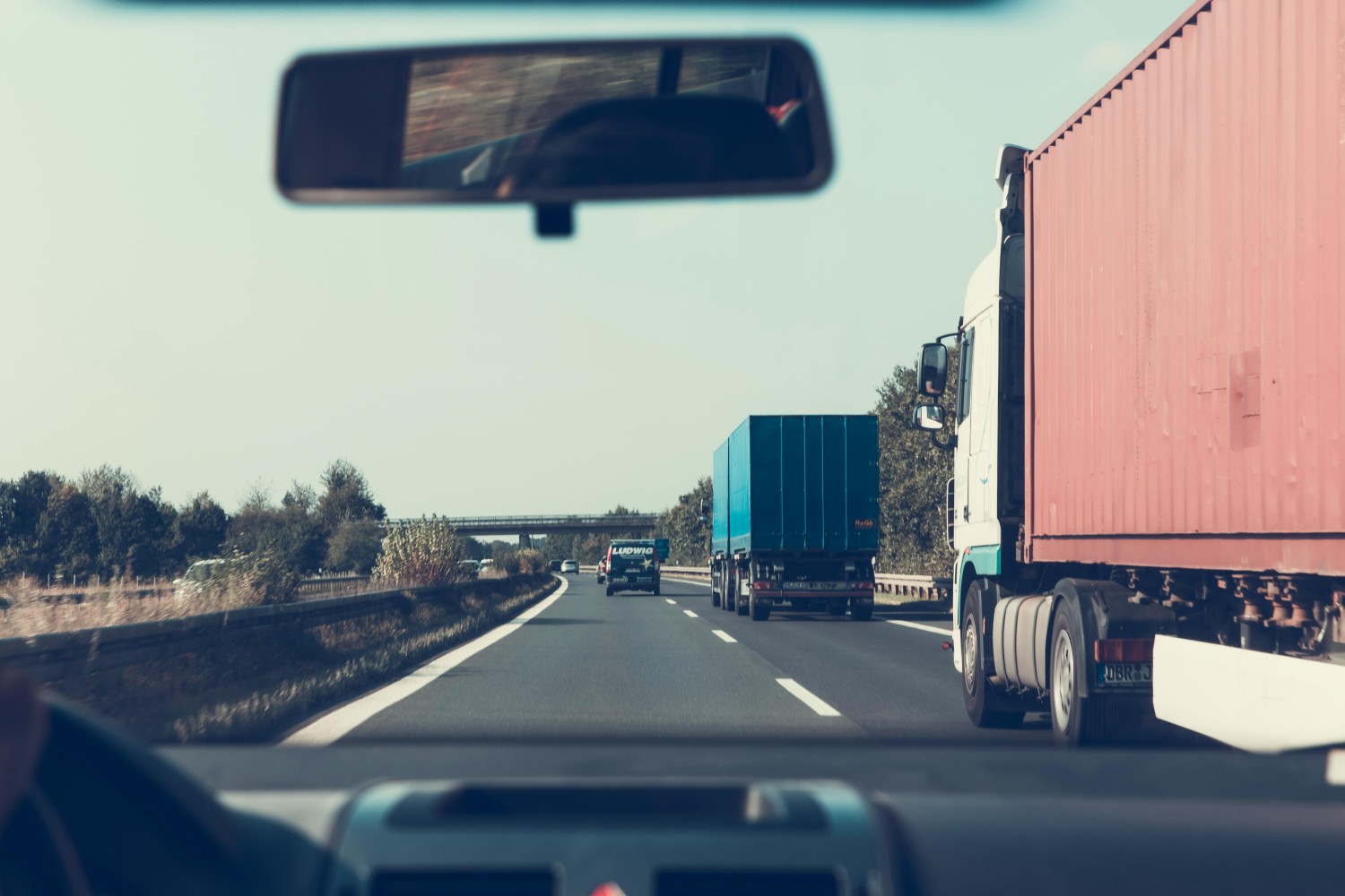 18-Wheel Trucks on Pexels by Markus Spiske