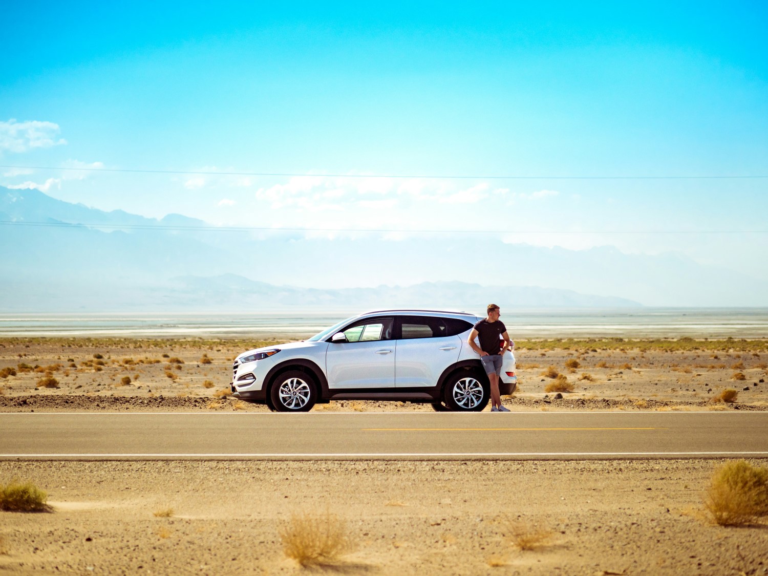 Broken down car by Jamie Street on Unsplash