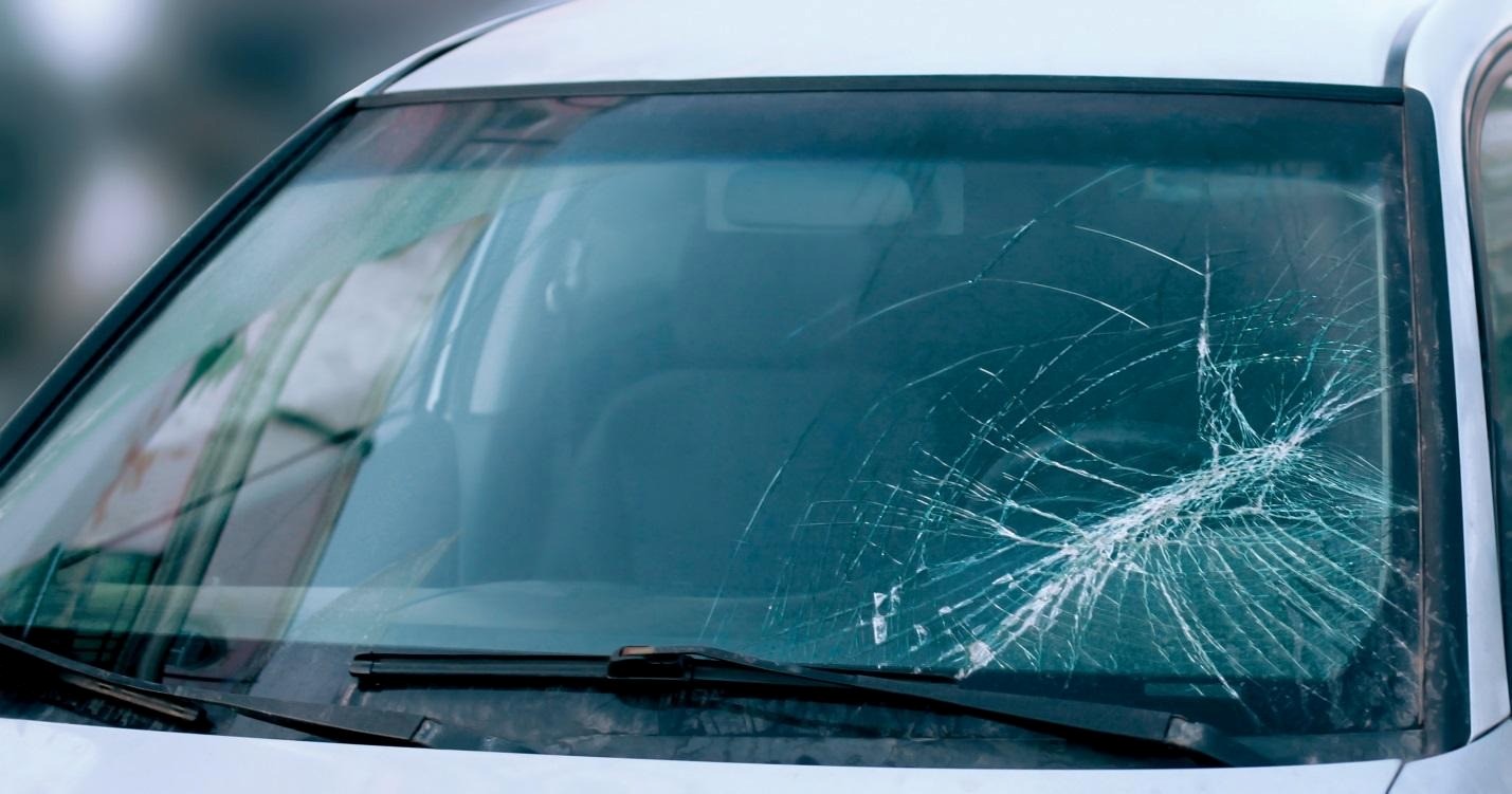 How to Find a Good Windshield Repair Shop in Mississauga