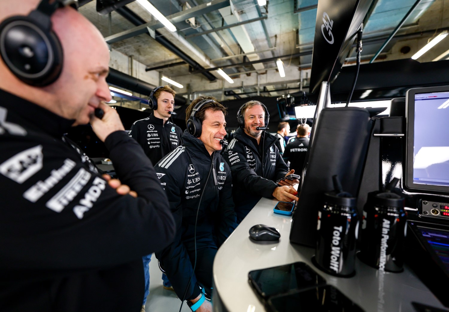 Mercedes brass celebrates during the Formula 1 Heineken Chinese Grand Prix 2026, 2nd round of the 2026 Formula One World Championship from March 13 to 15, 2026 on the Shanghai International Circuit, in Shanghai, China - Photo Jiri Krenek / ACTIVEPICTURES