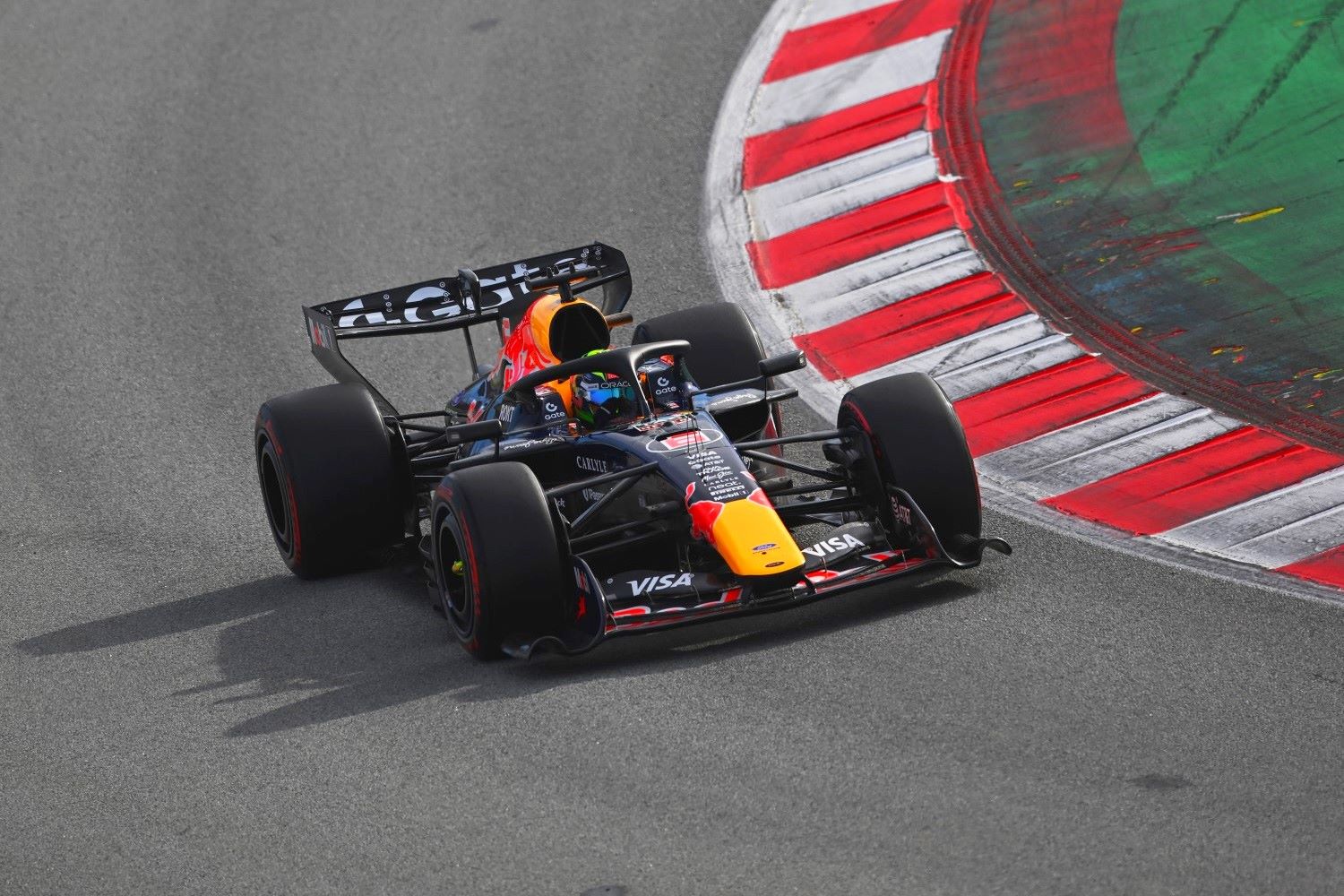 Isack Hadjar of France driving the (6) Oracle Red Bull Racing RB22 on track during day one of F1 Shakedown at Circuit de Catalunya on January 26, 2026 in Montmelo, Spain. (Photo by Rudy Carezzevoli/Getty Images) // Getty Images for Red Bull //