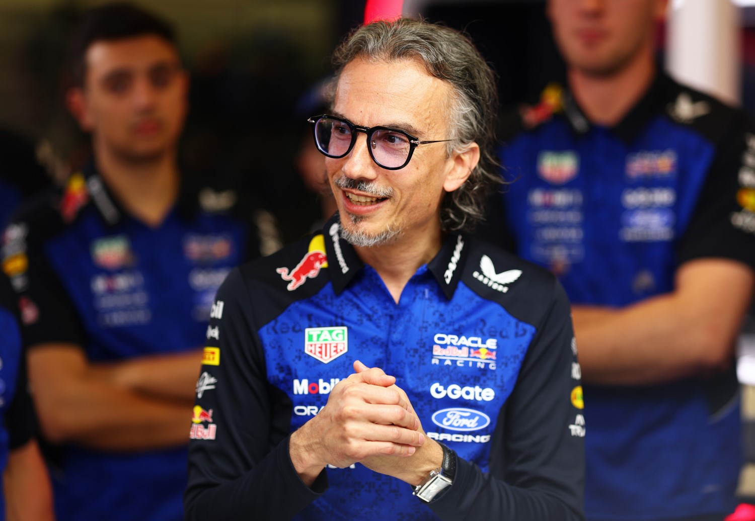 Laurent Mekies, Team Principal of Oracle Red Bull Racing speaks to the team in the garage prior to practice ahead of the F1 Grand Prix of Australia at Albert Park Grand Prix Circuit on March 06, 2026 in Melbourne, Australia. (Photo by Mark Thompson/Getty Images) // Getty Images / Red Bull Content Pool //