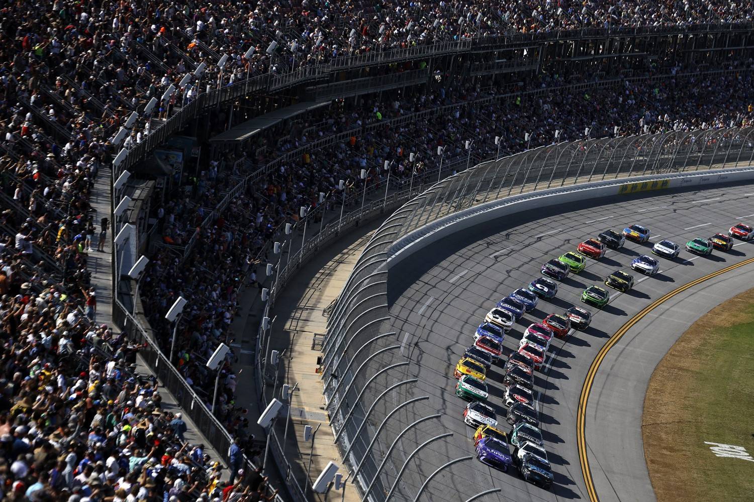 A general view of racing during the NASCAR Cup Series Jack Link's 500 at Talladega Superspeedway on April 26, 2026 in Talladega, Alabama. (Photo by Sean Gardner/Getty Images)