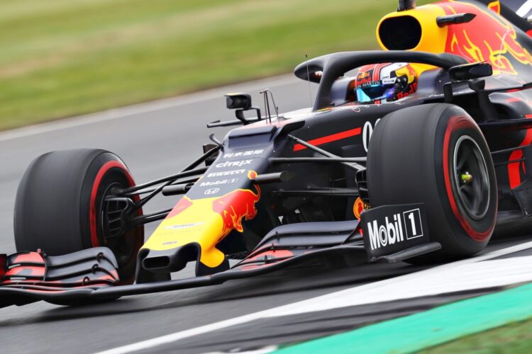 Gasly puts career back on track in Britain