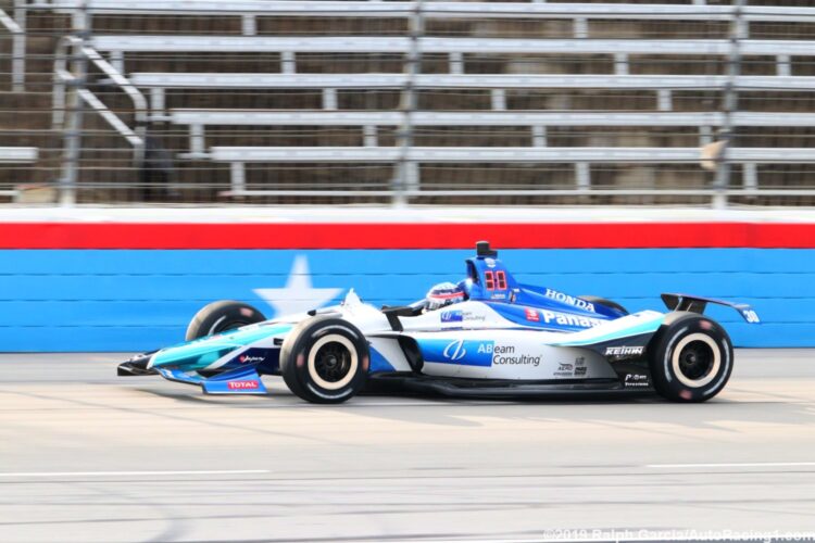 Video: IndyCar Series Texas Qualifying Highlights