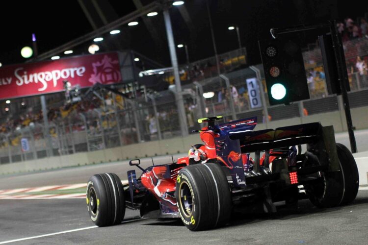 Drivers happy with night track lights