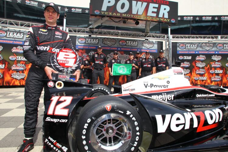 Power wins IndyCar pole in Texas