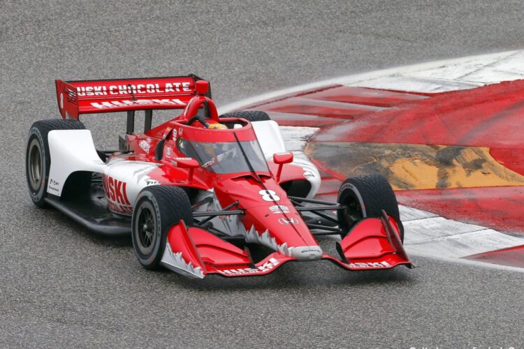 IndyCar adds 7th man over the wall