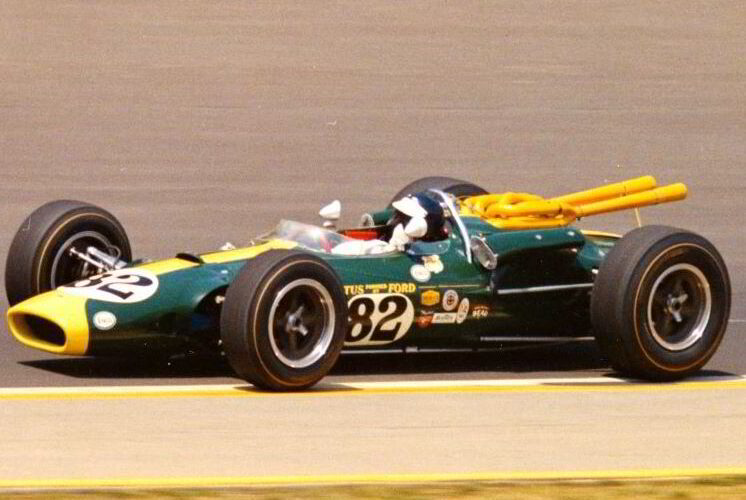Dario Franchitti Drives Jim Clark’s Indy-Winning Lotus 38 Ford