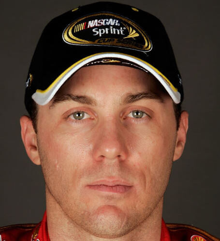 Harvick Signs with JEGS High-Performance Auto Parts
