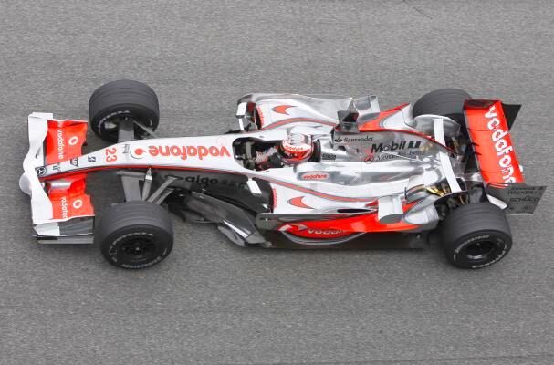 Encouraging start for McLaren at Jerez