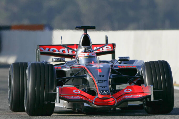 McLaren may boycott Jerez tests