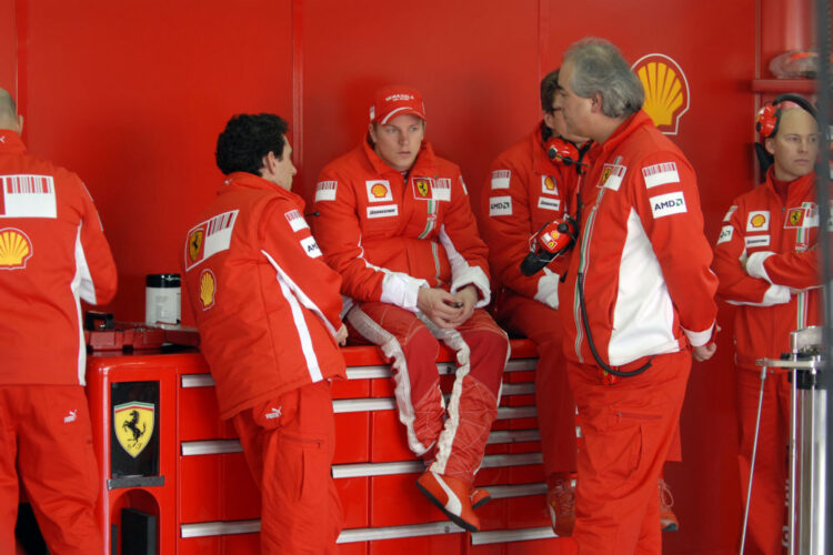 Kimi may have difficult Ferrari start – Prost