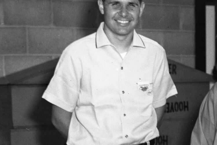 Sonny Meyer, 89, Master Engine Builder, Dies