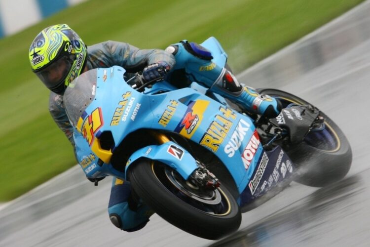 Vermeulen takes MotoGP pole in wet
