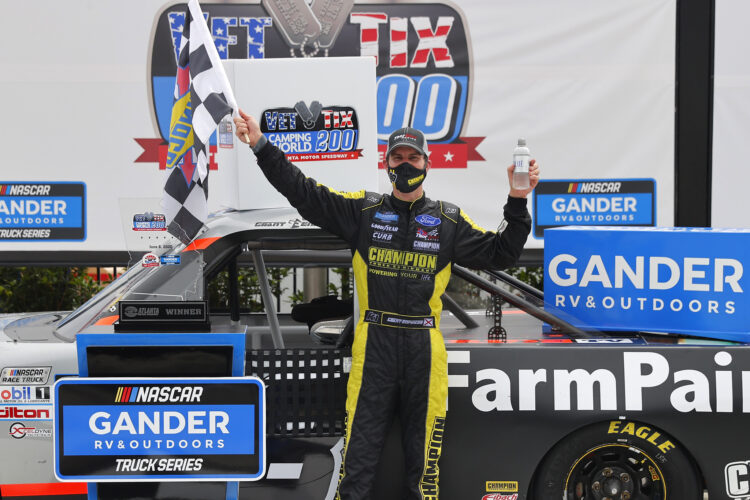 Grant Enfinger wins with last-lap pass at Atlanta