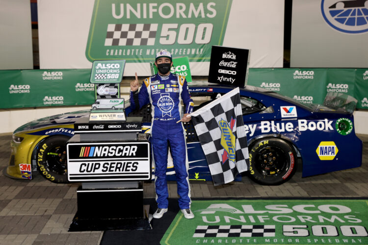 Chase Elliott week of misery ends with Charlotte victory