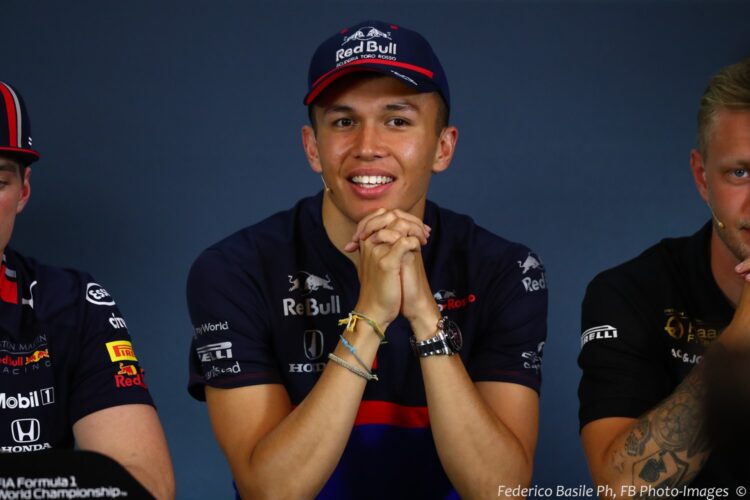 Albon welcomes Hamilton’s support for 2020 seat