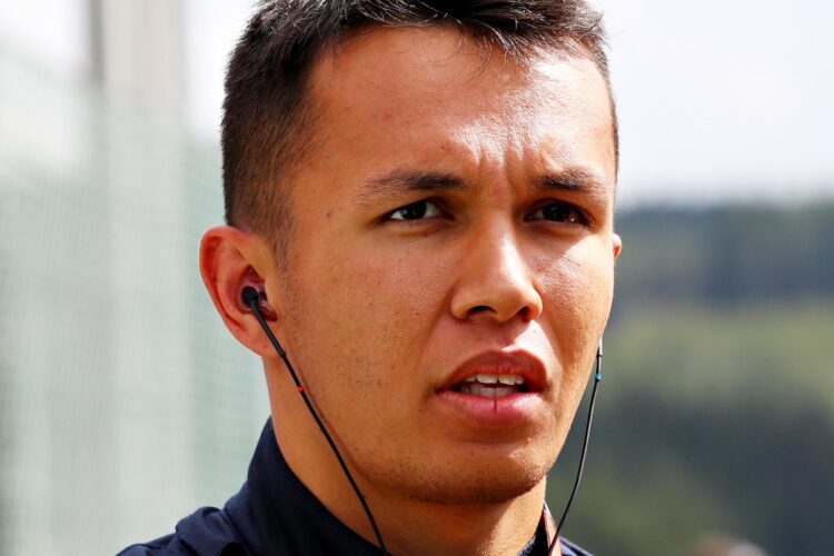 Ex-Red Bull driver says Albon has ‘lost his way’