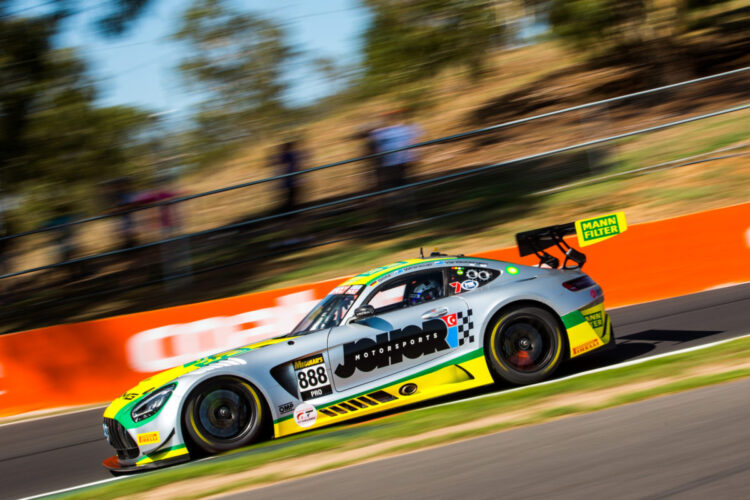 Triple Eight Lock Out Practice Results At Scorching Mt Panorama