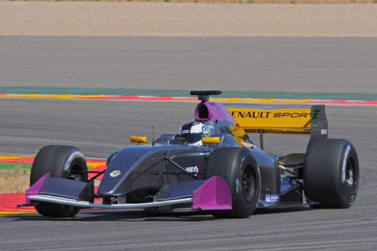 2012 World Series by Renault unveiled