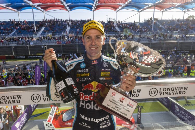 Jamie Whincup will retire at the end of the 2021 season