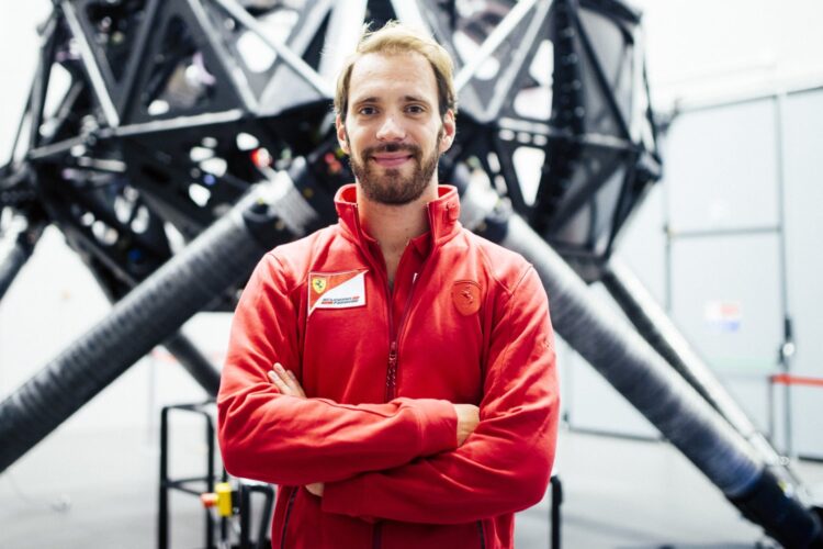 Vergne signs with Virgin