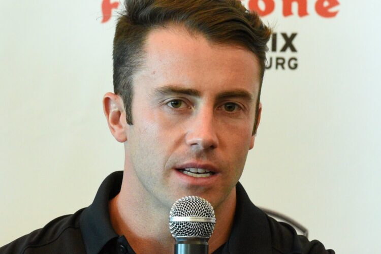 Video: IndyCar driver James Davison testing Sprint Car for 2020