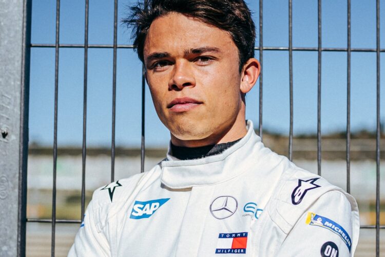 Formula 1 News: Judge rubs salt in de Vries’ wounds