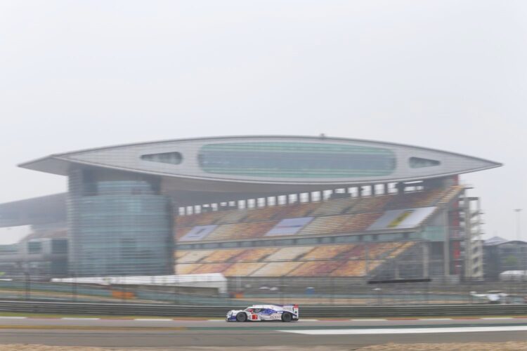 Porsche wins pole in Shanghai