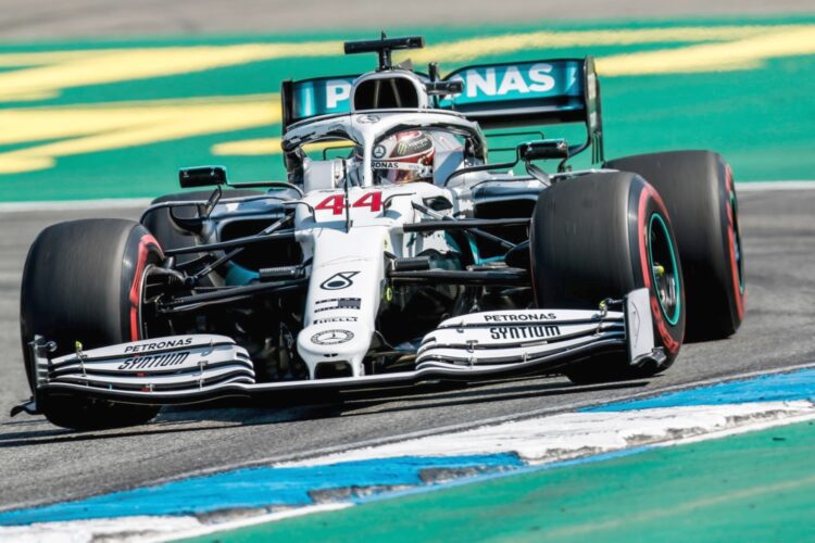 Hamilton wins pole for German GP as Ferrari chokes