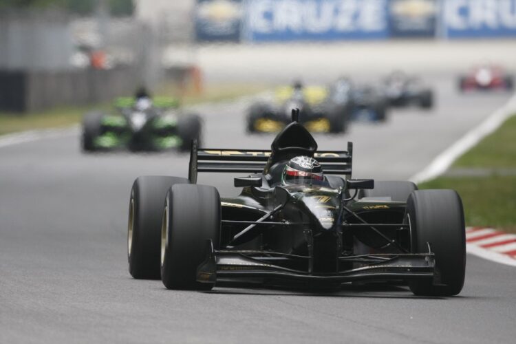 Monza, Race 1: Venturini takes maiden win
