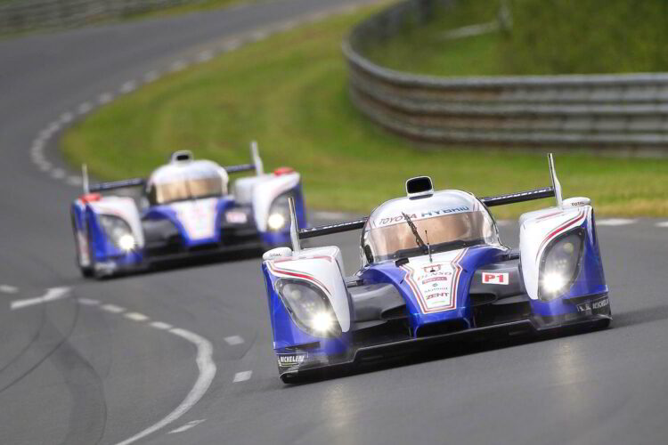 Toyota aims to win LeMans with hybrid car