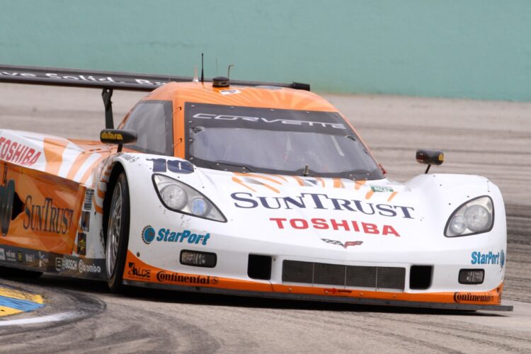 Taylor and Angelelli win Homestead Grand-Am race