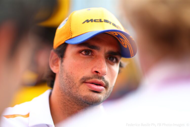 Sainz Jr. tones down Renault rhetoric