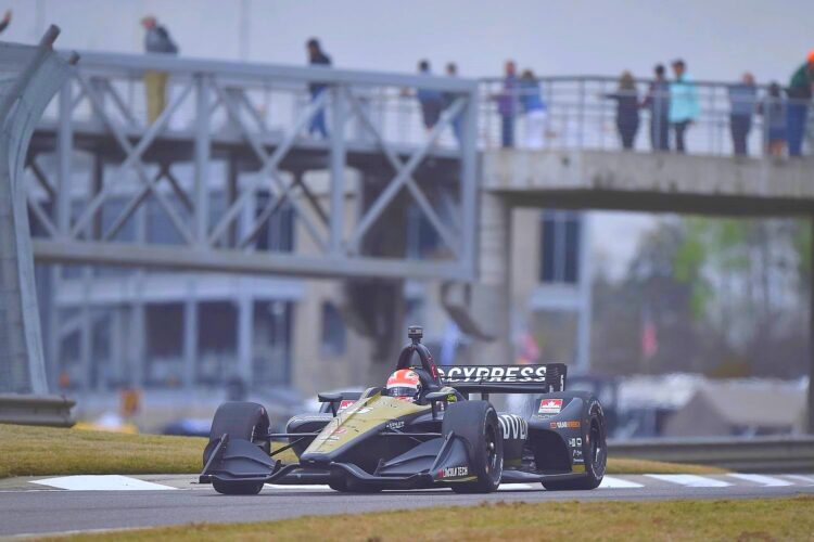 IndyCar: Hinchcliffe tops red-flag ruined practice 3