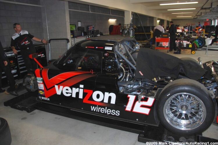 Dumas puts Verizon car on pole for Verizon race