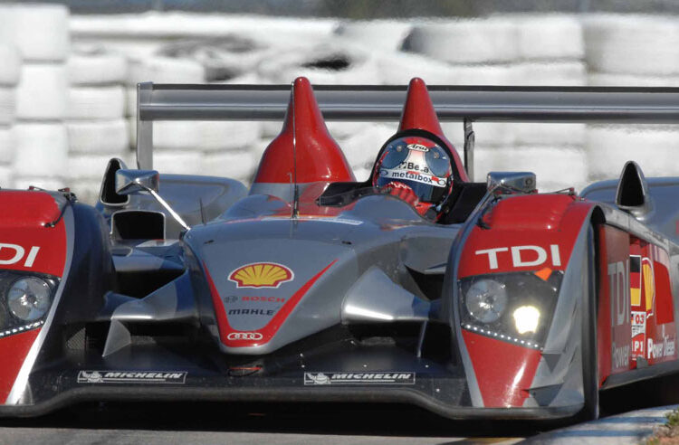 Audi fastest in opening test day at Sebring
